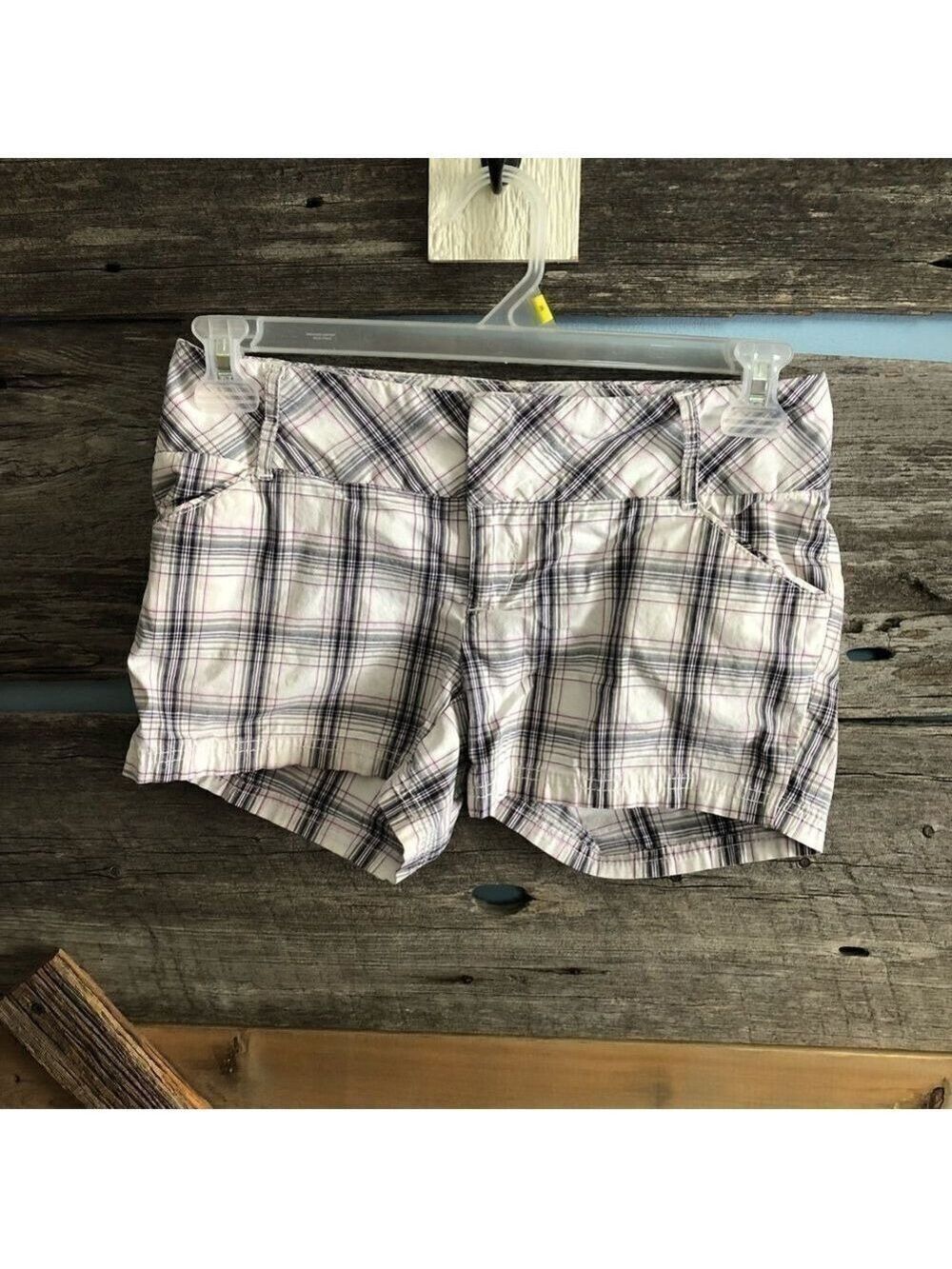 Smart set size 4 wide waistband plaid shorts
